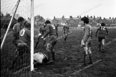 Earle-at-Home-in-the-Lancashire-Junior-Cup-1974-2